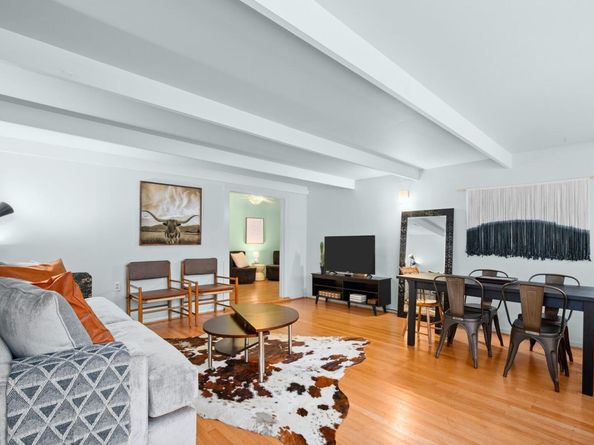 1406 Summit ST, Austin TX 78741