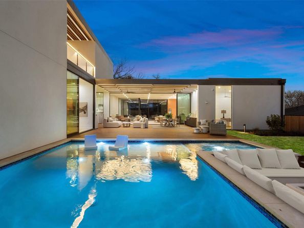 2605 Rockingham DR, Austin TX 78704