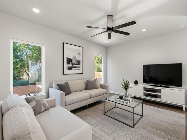 2309 Montopolis DR 6, Austin TX 78741