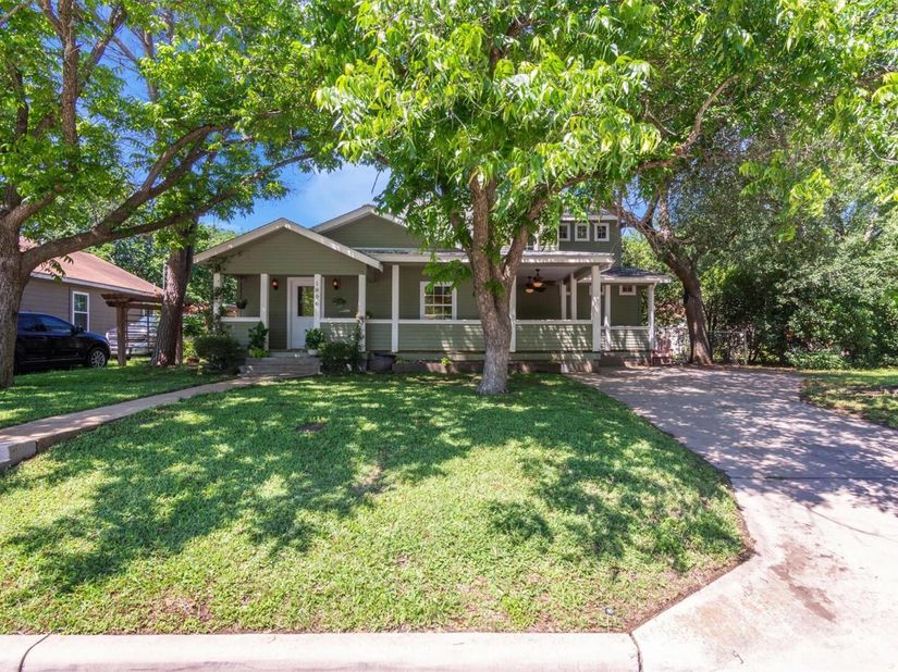 1806 Eubank ST, Georgetown TX 78626