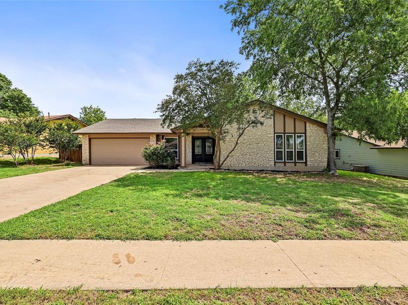 3802 Hawkshead DR, Austin TX 78727