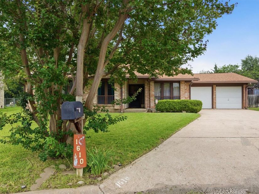 1610 Karen CV, Round Rock TX 78664