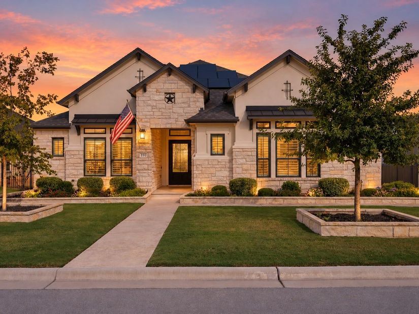 232 Rosetta LOOP, Liberty Hill TX 78642