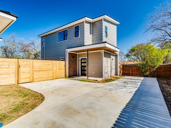 206 E Wonsley DR B, Austin TX 78753