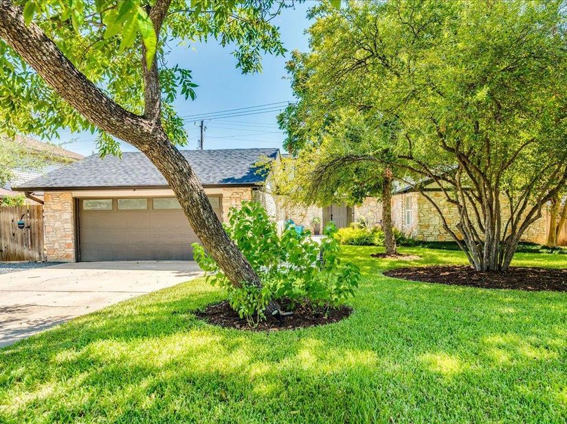 12601 Gristmill CV, Austin TX 78750