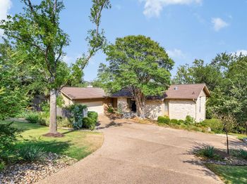2207 Cypress PT E