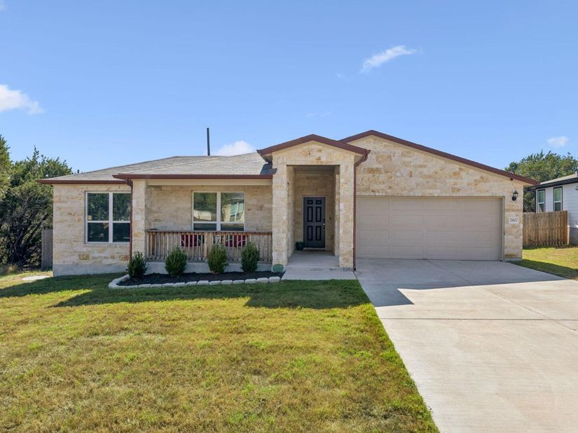 21607 Oregon LN, Lago Vista TX 78645