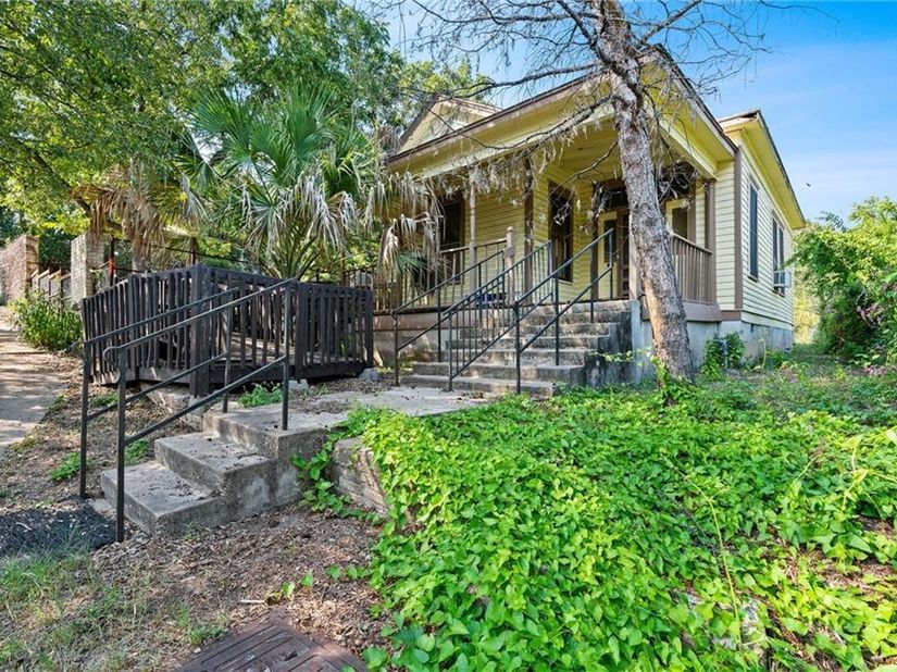 1008 E 8th ST, Austin TX 78702