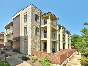 2801 Dulce LN