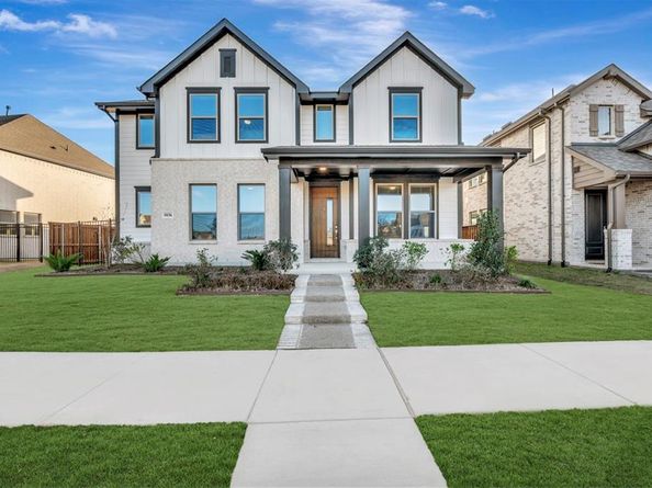 1100  Bolden Avenue , Crowley Texas 76036