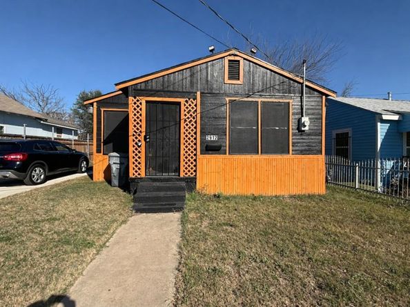 2912  Frazier Street , Dallas Texas 75210