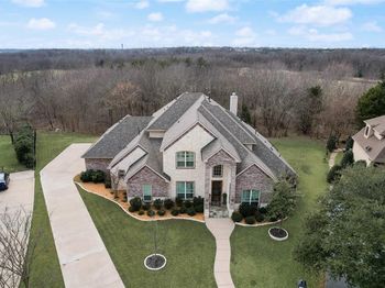 6  Waters Edge Court 