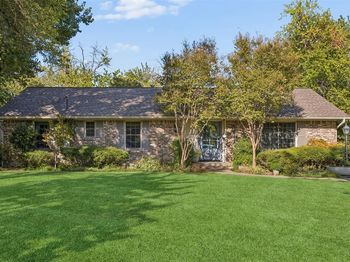 1004  Cedar Lane 