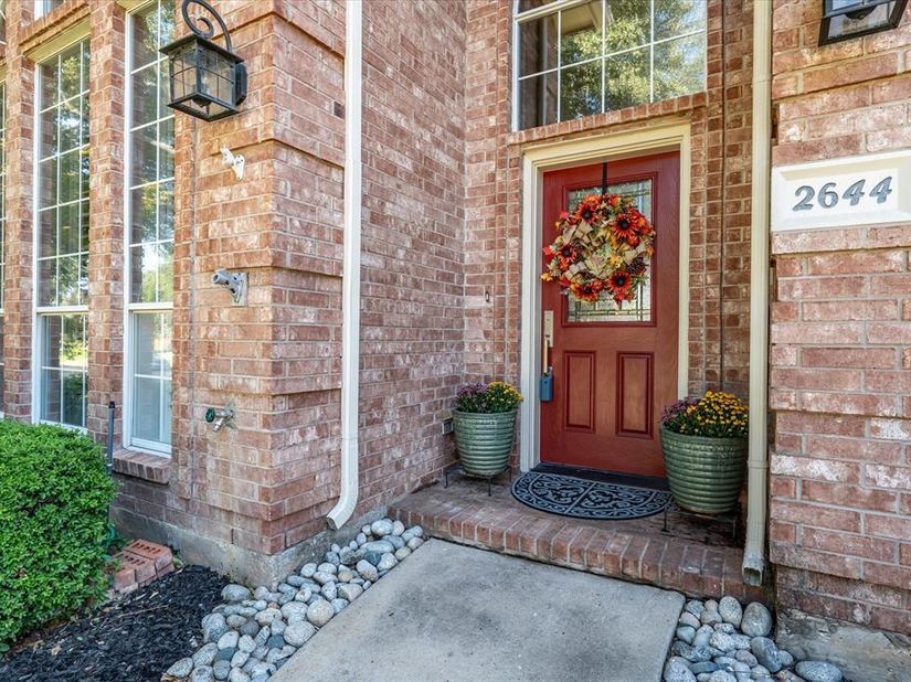 2644  Newcastle Drive , Carrollton Texas 75007