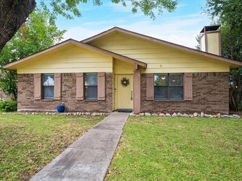 1213  Frio Lane 