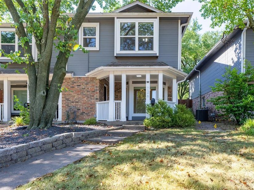 726 W Canty Street , Dallas Texas 75208