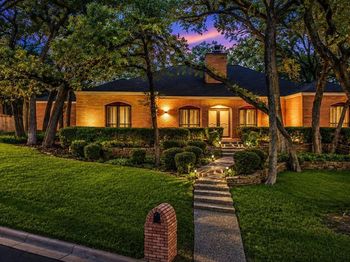 1205  Riverview Drive 