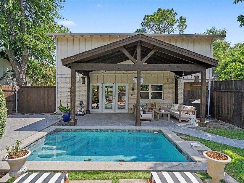 1605  Blake Drive , Richardson Texas 75081