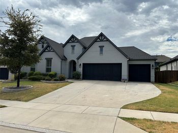 2805  Maverick Way 