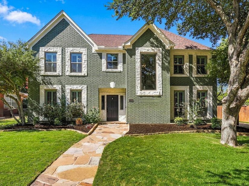 2385  Dundee Drive , Highland Village Texas 75077