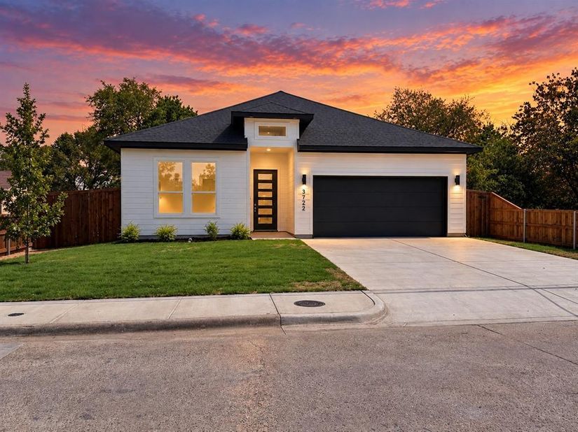 3722  Sonora Avenue , Dallas Texas 75216