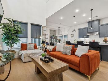 7424  Collin Mckinney Parkway 