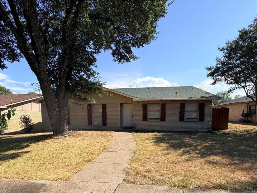 7116  Chinaberry Road , Dallas Texas 75249