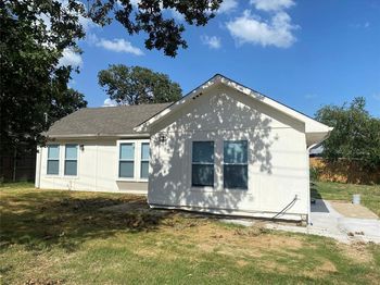1206  Redbud Street 