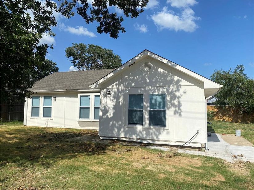 1206  Redbud Street , Little Elm Texas 75068