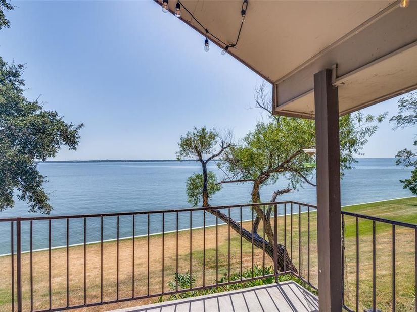4606  Chaha Road  202, Garland Texas 75043