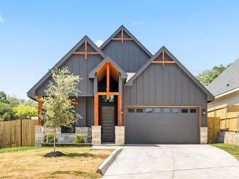 3201 NW 33rd Street 