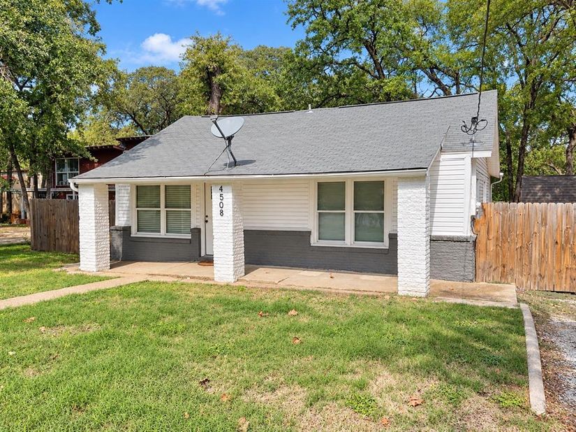 4508  Ohio Garden Road , River Oaks Texas 76114