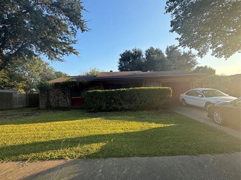 1804  Beacon Way , Fort Worth Texas 76140