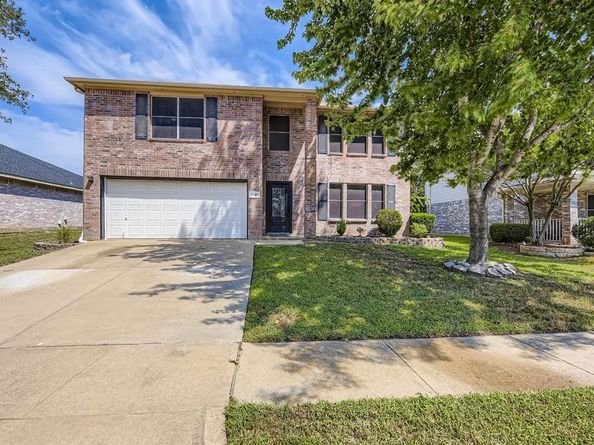 7107  Chambers Creek Lane , Arlington Texas 76002