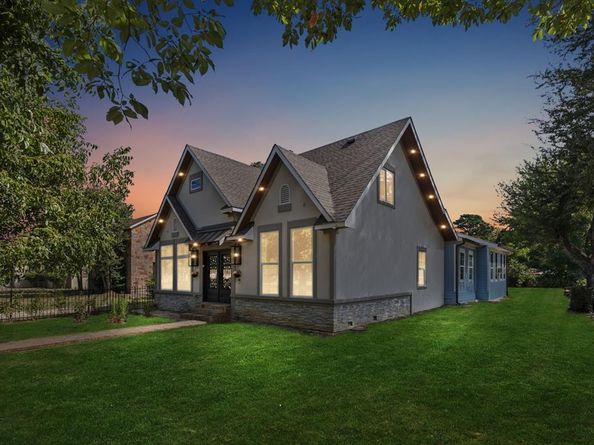 314  Hastings  , Irving Texas 75060