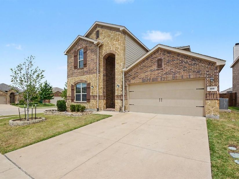 305  Pitt Circle , Fate Texas 75189