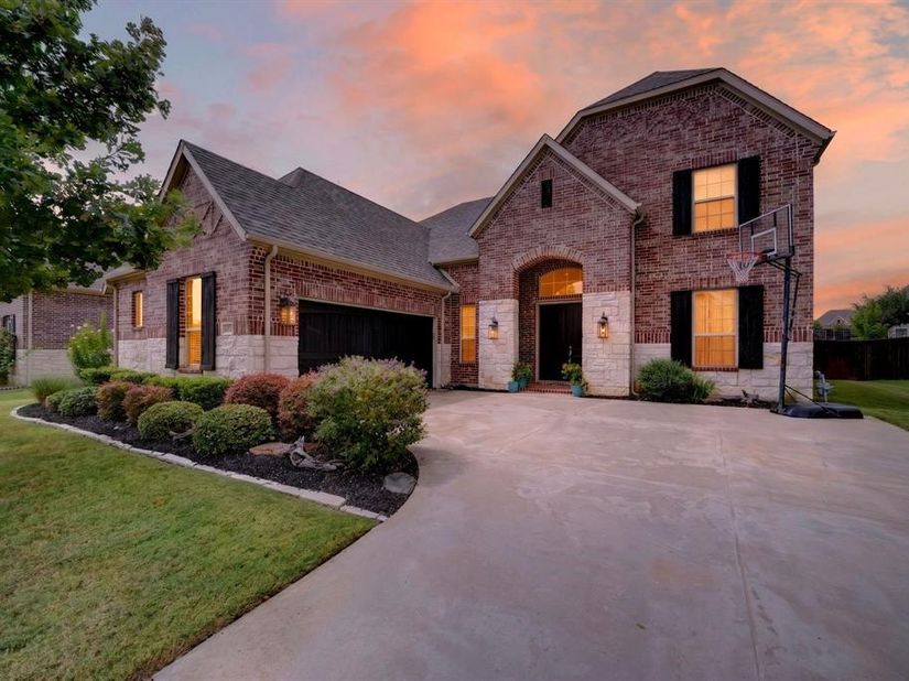 512  Emerson Drive , Rockwall Texas 75087