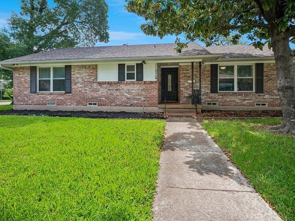 11070  Delford Circle , Dallas Texas 75228