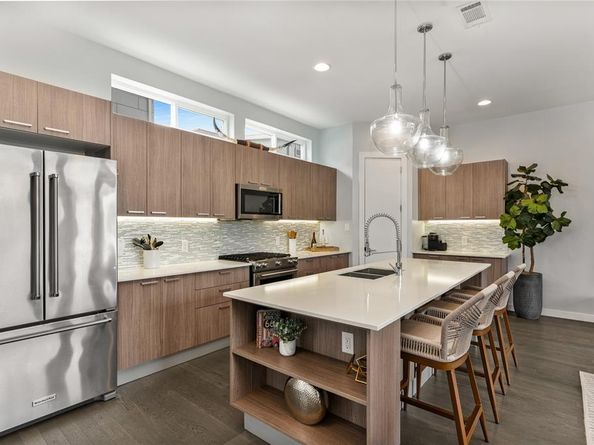 4935  Zuma Court , Dallas Texas 75206
