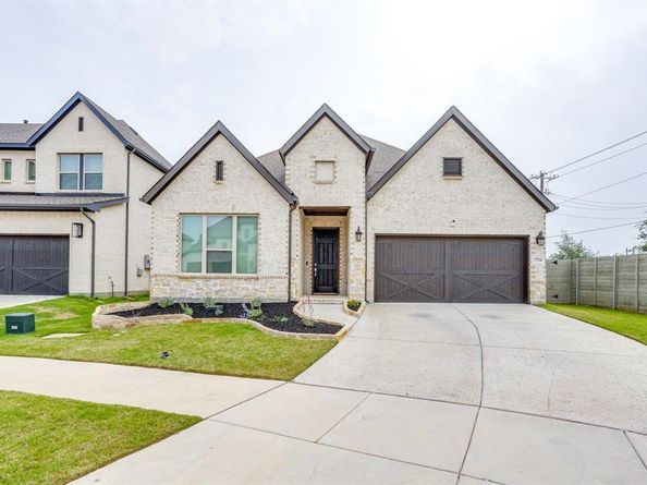 1704  Friendship Lane , Argyle Texas 76226
