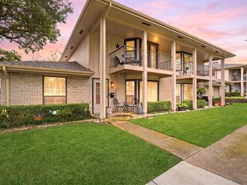 5860  Marina Drive 