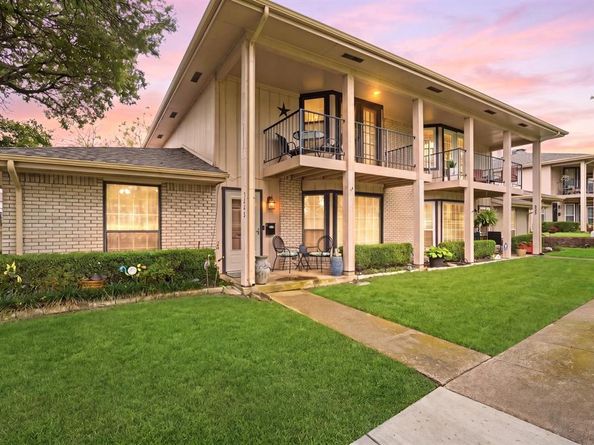 5860  Marina Drive  24, Garland Texas 75043