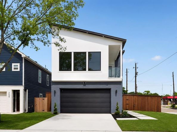 2633  Peabody Avenue , Dallas Texas 75215