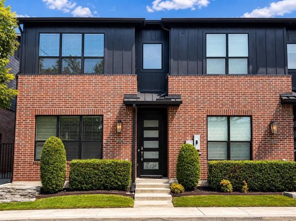 2825  Stanley Avenue , Fort Worth Texas 76110