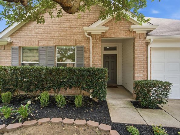 3904  San Lorenzo Drive , Denton Texas 76210