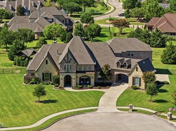 1115  Warwick Court 