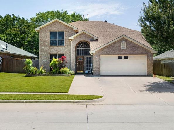 3348  Autumn View Drive , Grand Prairie Texas 75050