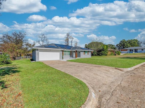 5511  Glen Forest Lane , Dallas Texas 75241