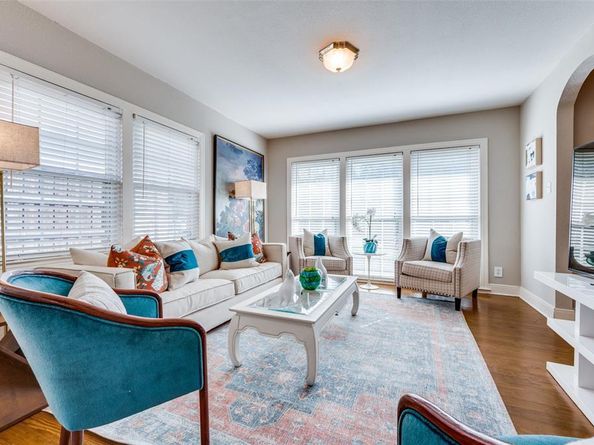 4519  Elsby Avenue , Dallas Texas 75209