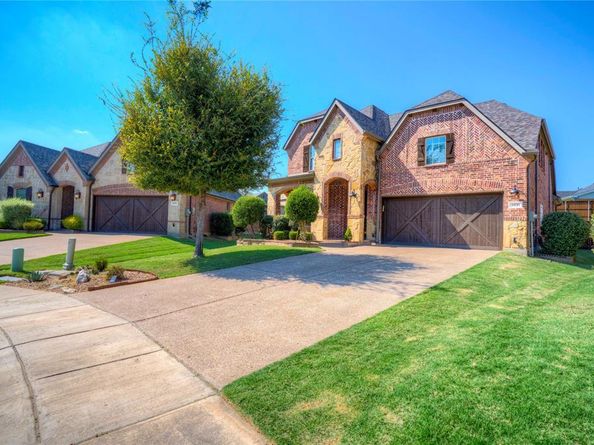 2831  Sheffield Court , Trophy Club Texas 76262